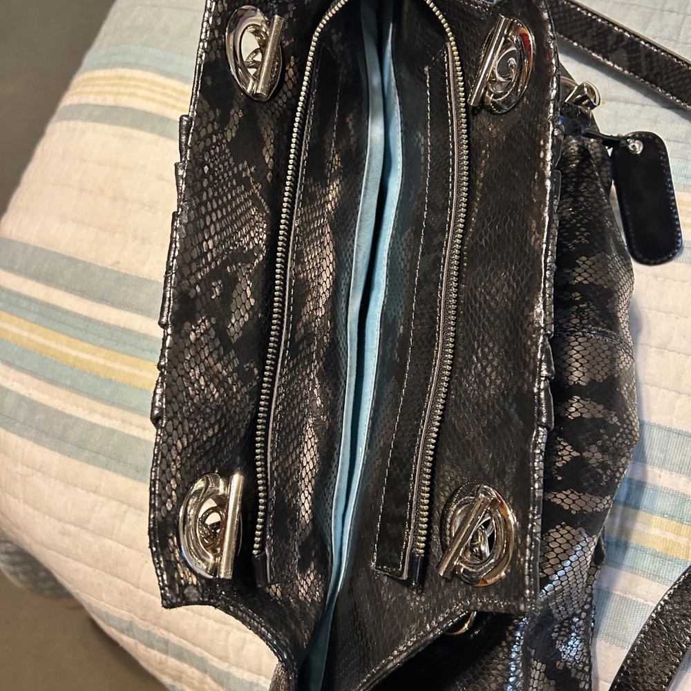 Cynthia Rowley Python Gray Metallic Snake Leather… - image 3